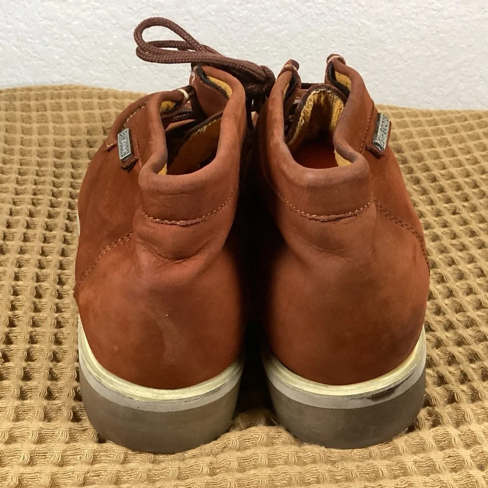 B-Boots By Buffalino Boots Mens 10.5 Brown Suede Leather Lace Up Chukka Moc Toe